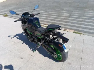 Kawasaki Z900 A2 2023 Negra/Verde