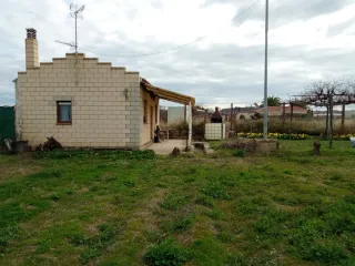 Se alquila parcela de 550m