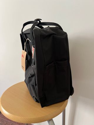 Mochila Kånken MINI Negra 7L
