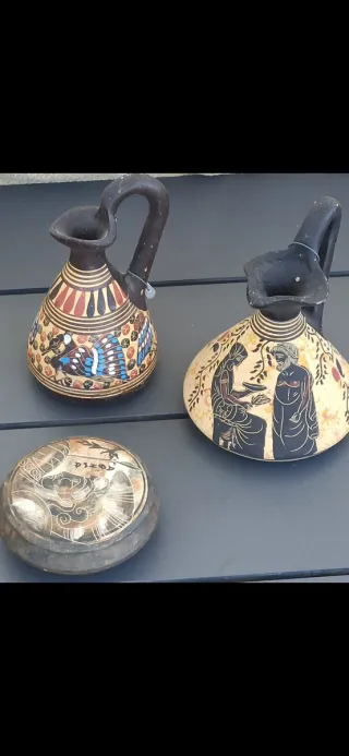 2 Jarras y cajita  Cerámica Griega Antigua