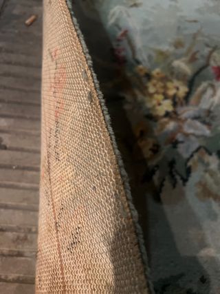 Alfombra lana floral verde y multicolor