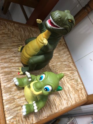 Figuras dinosaurios EN BUSCA DEL VALLE ENCANTADO