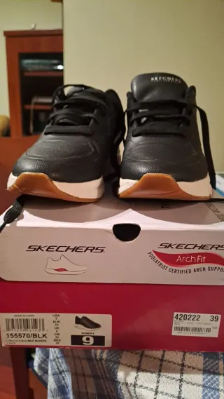 Zapatillas Skechers Arch Fit S-Miles