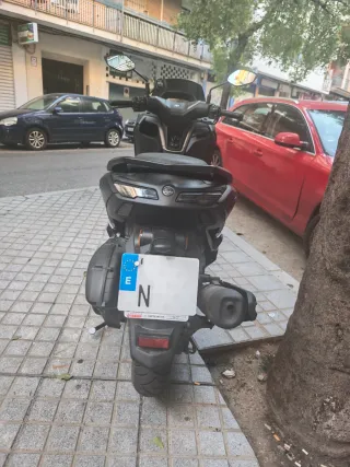 Yamaha N-MAX 125 2025 Negra