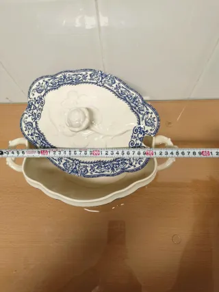 Sopera La Cartuja de Sevilla Azul y Blanca