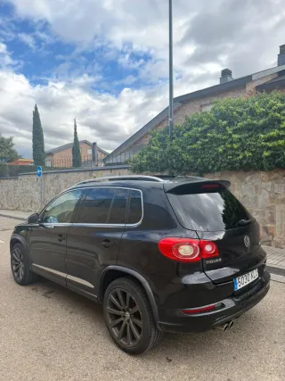 Volkswagen Tiguan  R-line 4 motion