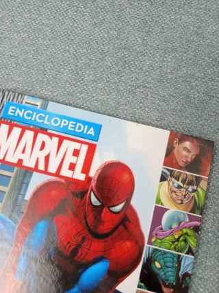 Enciclopedia Marvel 1 Spiderman