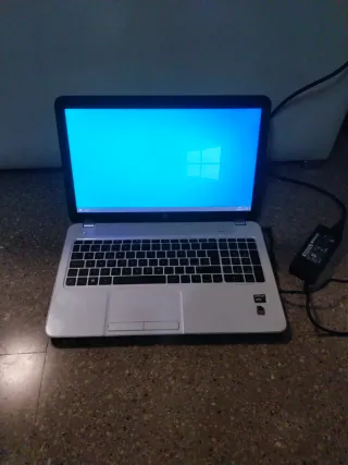 Portátil HP Pavilion Blanco