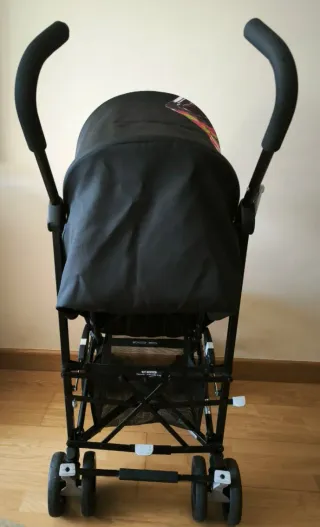 Como nueva!! Silla paseo niño plegado paraguas