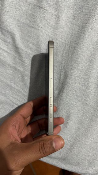 iPhone 16 Pro Max 256GB Titanio PREZZO TRATTABILE