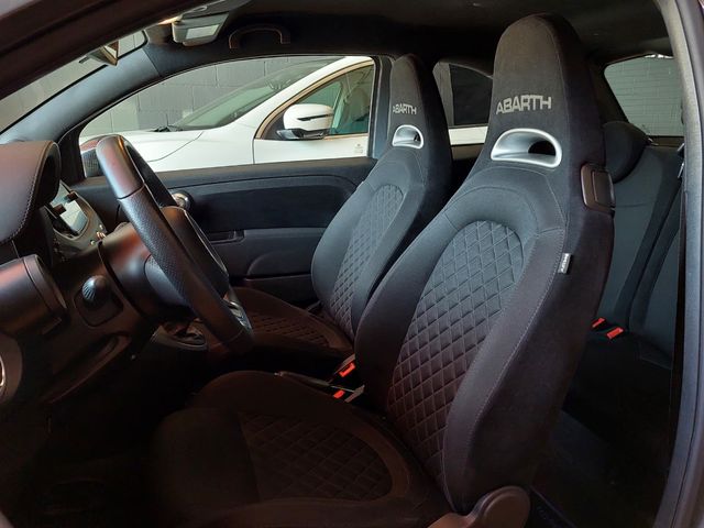 Abarth 595 2022