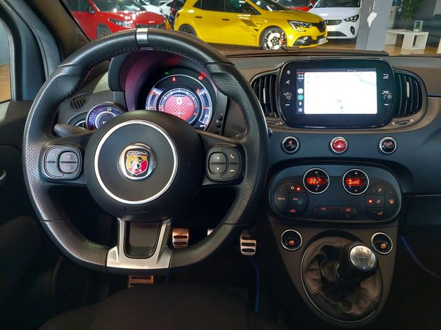 Abarth 595 2022