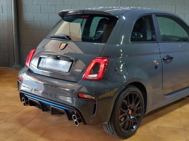 Abarth 595 2022