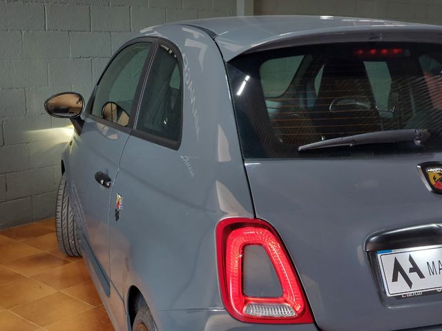 Abarth 595 2022