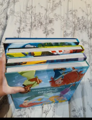 Lote de 4 libros de disney