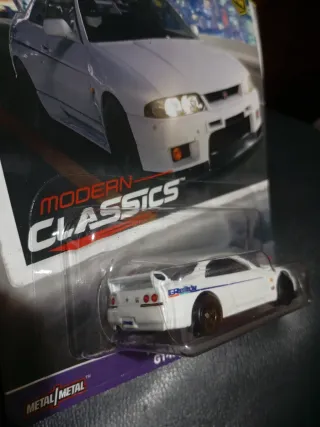 Hotwheels Premium Nissan Skyline R33