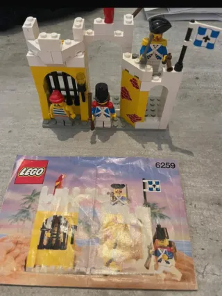 Lego 6259 Castello Pirati