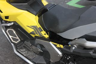 Honda XADV 750 Amarilla - 1500km