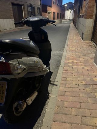 Peugeot V-Clic Scooter 50cc 4 tiempos