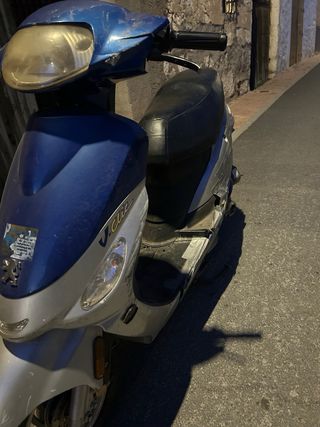 Peugeot V-Clic Scooter 50cc 4 tiempos