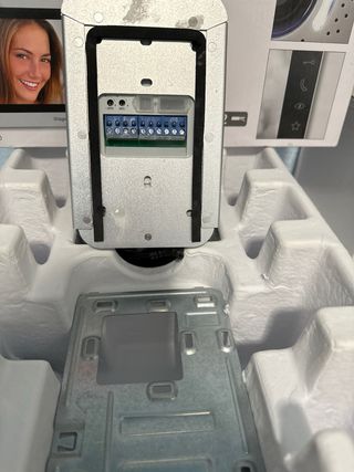 Legrand EASYKIT Essential Videoportero 2 hilos