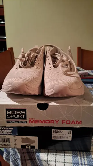 Zapatillas Skechers Bobs Squad Beige