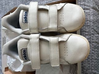 Zapatillas Adidas niño velcro blancas Talla 33