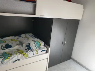 Tren litera juvenil con armario y cajoneras