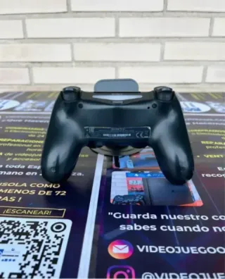 PS4 Pro 1TB Negra + PES 2018