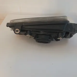 Faro Delantero Izquierdo Nissan Terrano 2