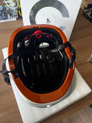 Casco Airwheel C5 con videocamera e musica