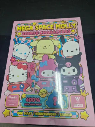 Figura Molly Mega Space Molly Sanrio 400%