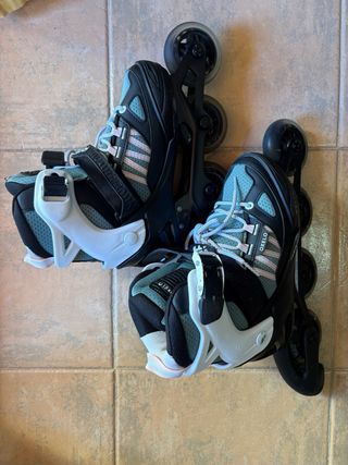 Patines Decathlon Oxelo con bolsa y protecciones