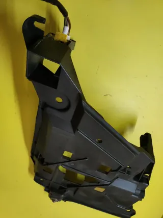 SOPORTE FARO DELANTERO IZQUIERDO PORSCHE BOXSTER