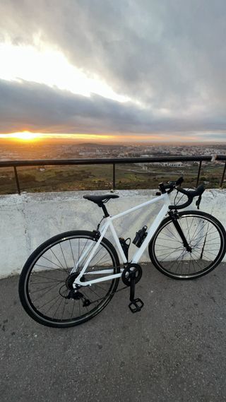 Bicicleta Gravel/Carretera Blanca Nueva Talla S