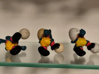 3 Figuras Pitufos Fútbol