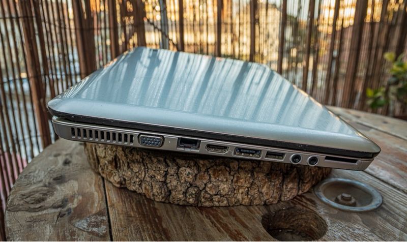 Portátil HP Pavilion DV6,  Reacondicionado 15” afbeelding 2