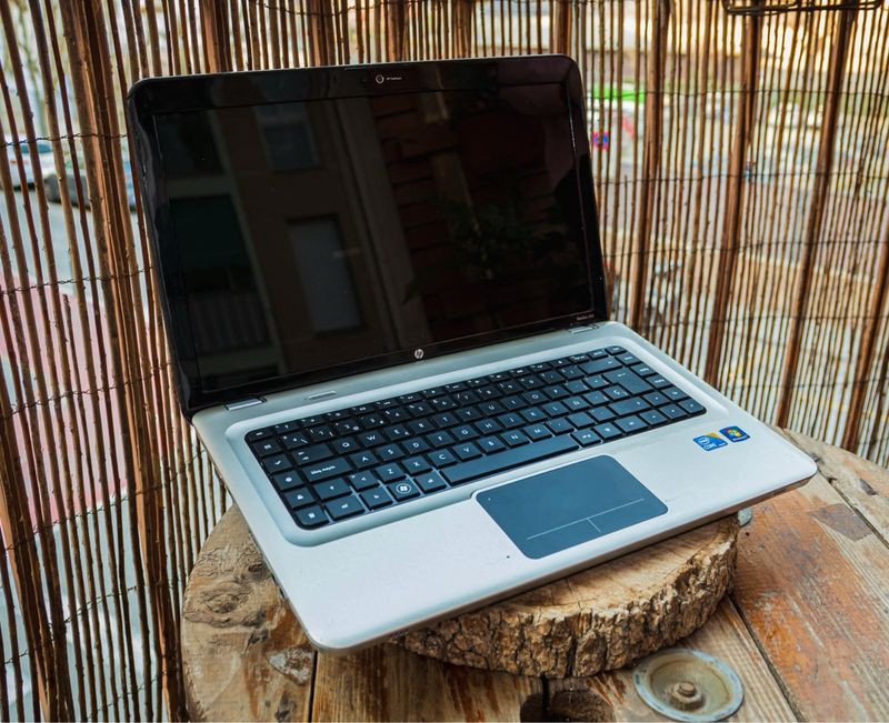 Portátil HP Pavilion DV6,  Reacondicionado 15” afbeelding 3