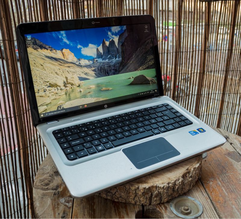 Portátil HP Pavilion DV6,  Reacondicionado 15” afbeelding 5
