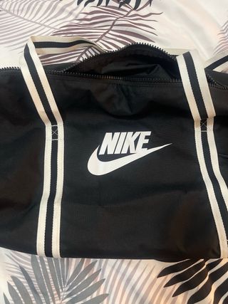 Bolsa deportiva Nike negra