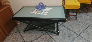 Mesa extensible cristal y metal negro/dorado