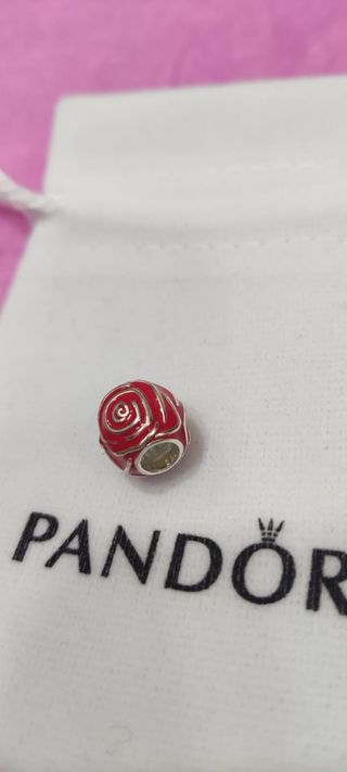 Pandora Charm Rosa florecida