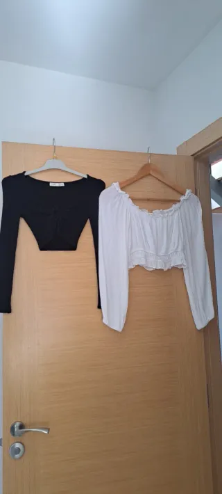 Chaquetas, vestidos,  camisetas de adolescente