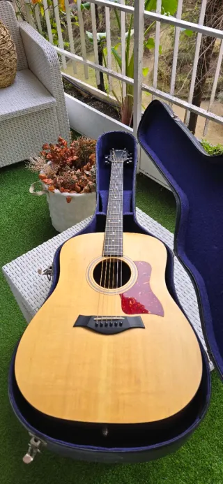 Guitarra Taylor Electroacústica