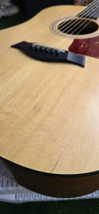 Guitarra Taylor Electroacústica