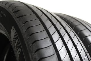 2 Pneumatici Michelin 195/60 R18 96H