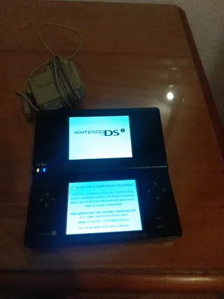 Nintendo DSi Consola Portátil
