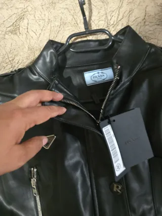 Chaqueta Prada Negra Piel Sintética