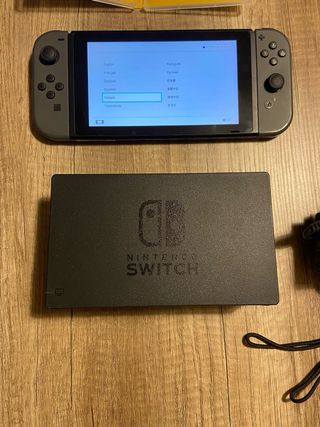 Nintendo Switch Gris + Super Mario Maker