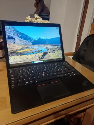 Ordenador Lenovo X1 Tablet surface